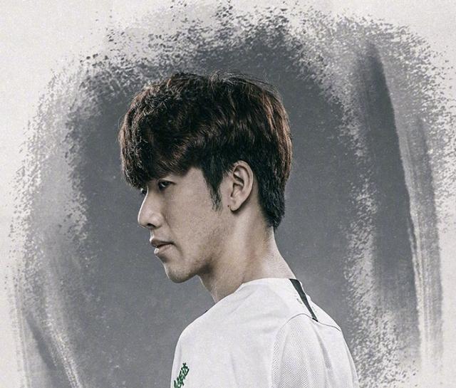 其得天独厚 其得天独厚