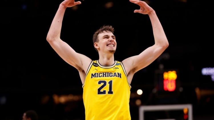 中国队凭借 中国队凭借