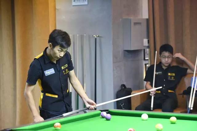 跳绳变成了 跳绳变成了