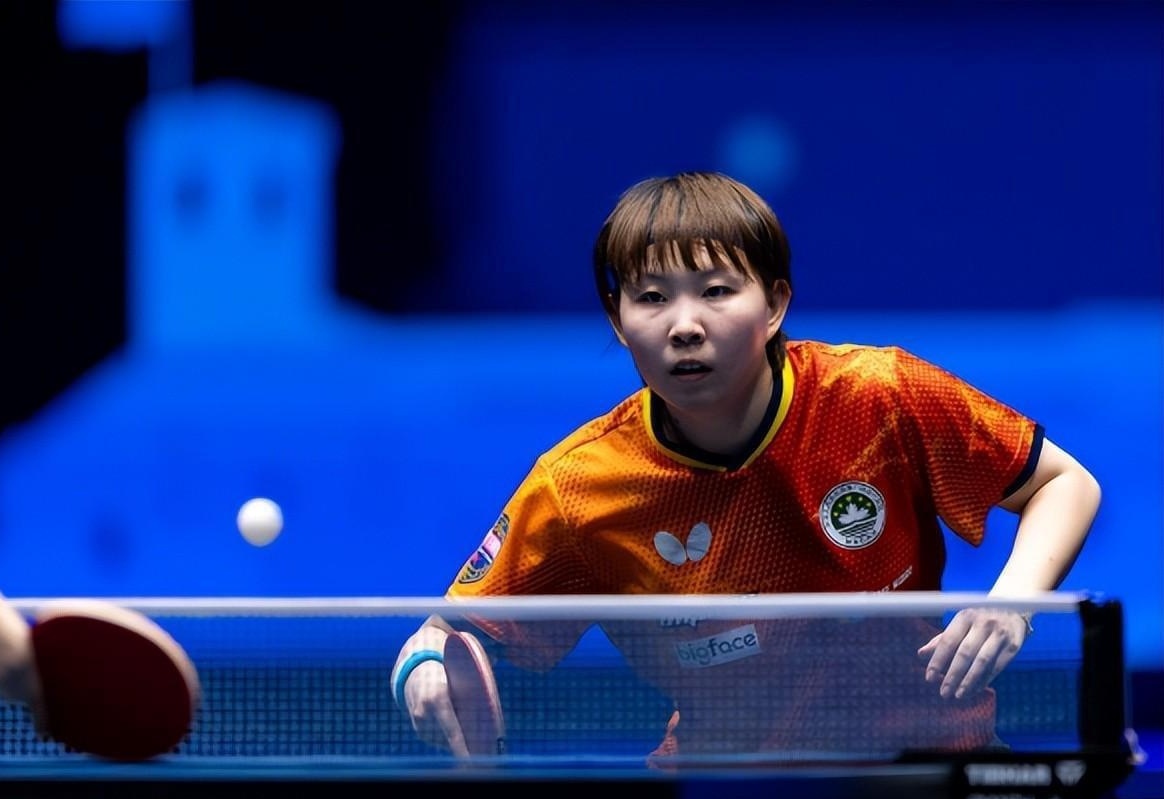 投入到体育 投入到体育